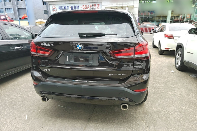 BMW X1 2020 #6 BMW X1 2020 immagine di auto #6
