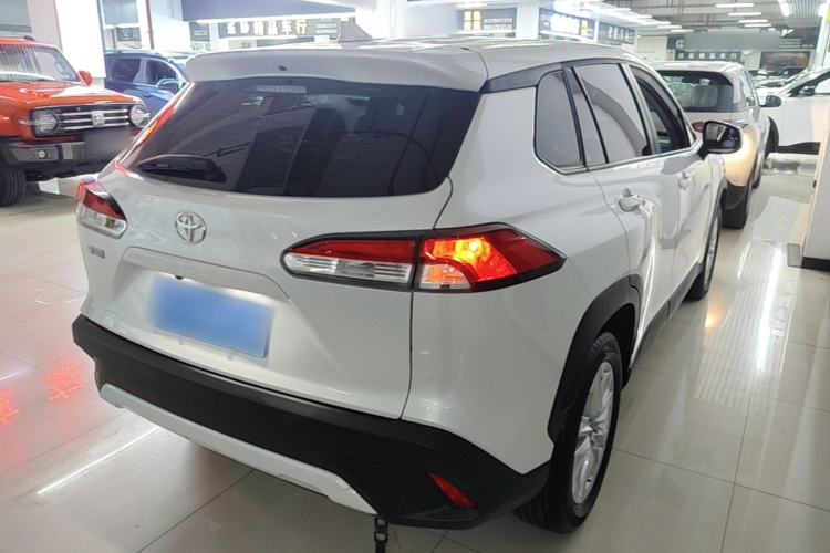 Toyota Corolla Cross 2023 image de voiture #7