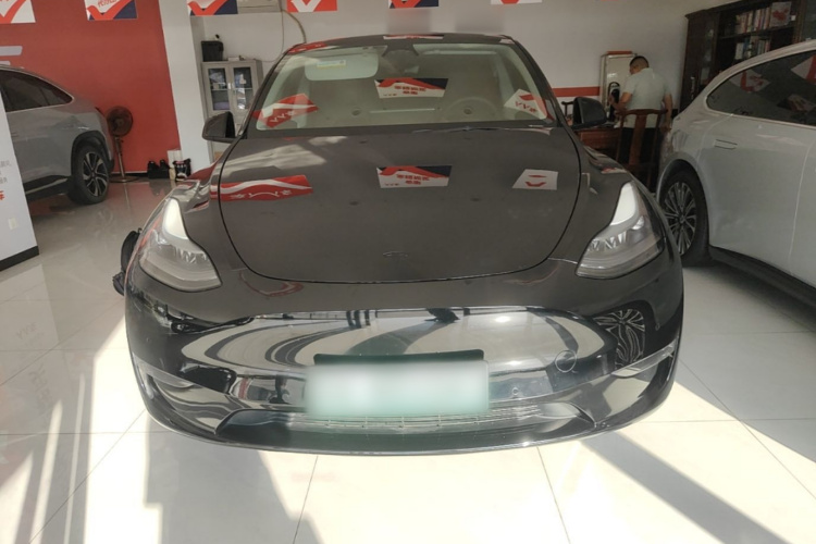 Tesla Model Y 2023 #3 Tesla Model Y 2023 immagine di auto #3