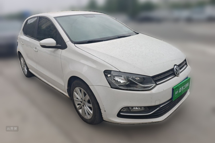 Volkswagen Polo 2015 car image #4