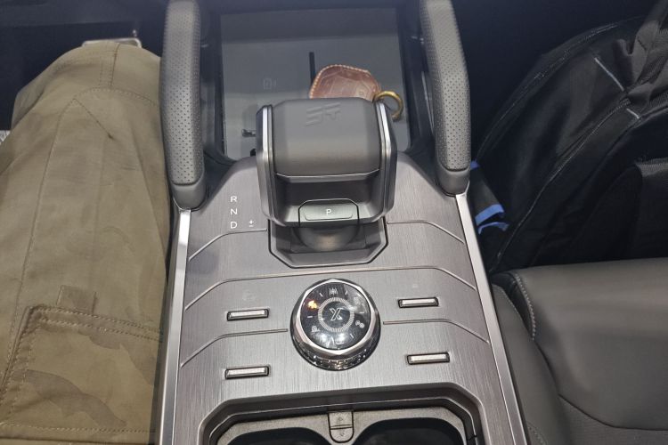 Jetour Traveller 2023 image de voiture #14
