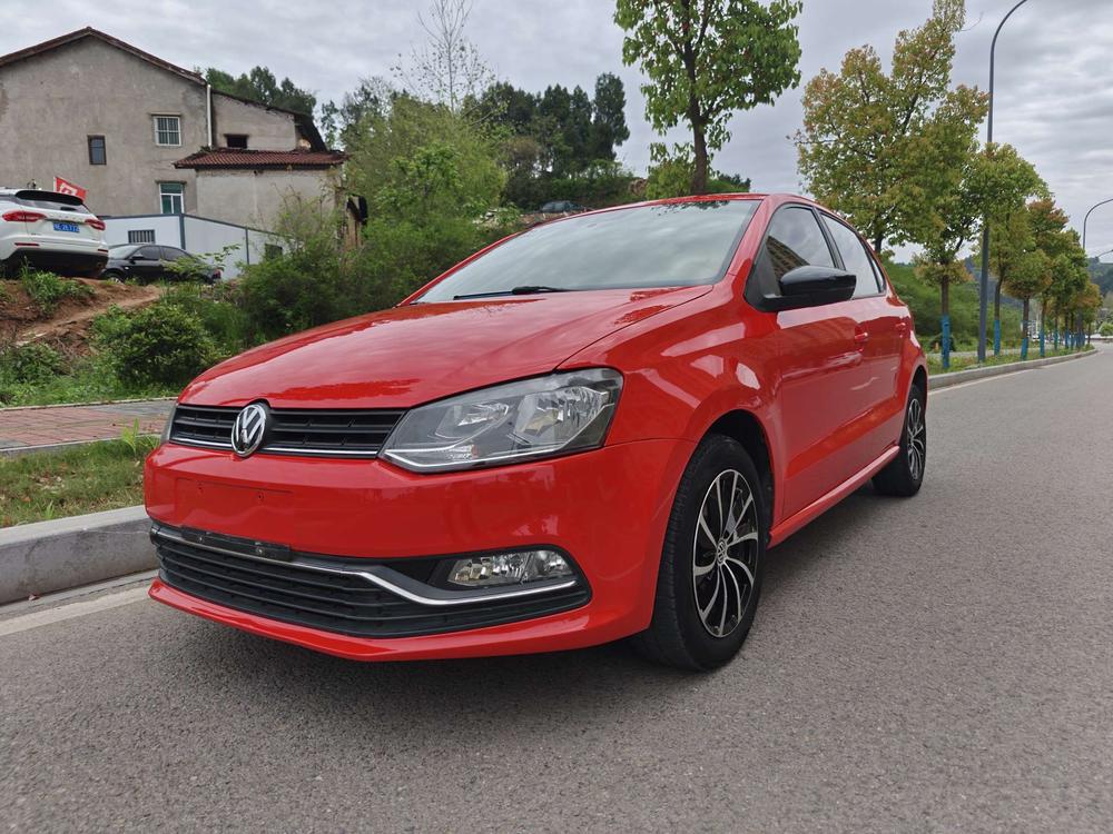 Volkswagen Polo 2016 Volkswagen Polo 2016 car image