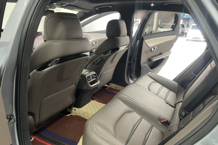 BYD Han 2022 #15 BYD Han 2022 car image #15