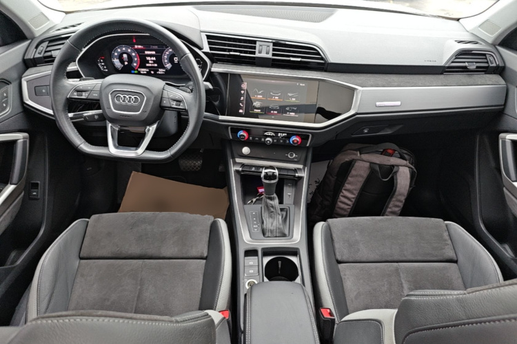 Audi Q3 2020 #10 Audi Q3 2020 car image #10