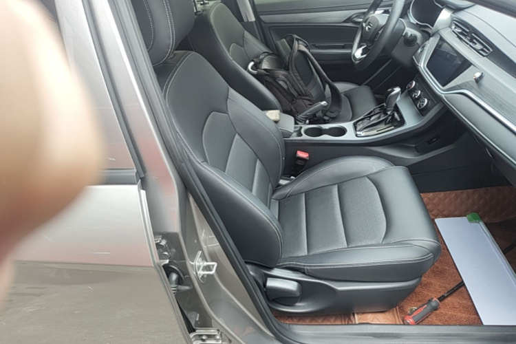 GEELY Emgrand 2021 #24 GEELY Emgrand 2021 car image #24