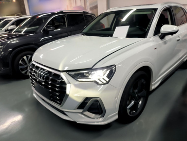 Audi Q3 2021 car image 