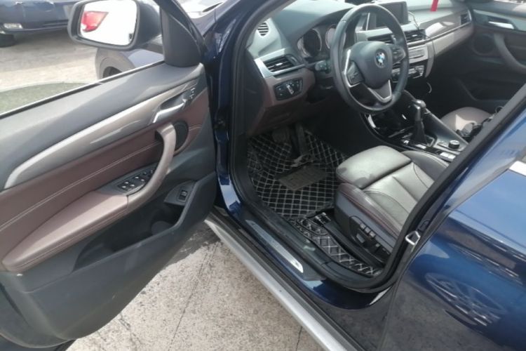 BMW X1 2018 #16 BMW X1 2018 car image #16