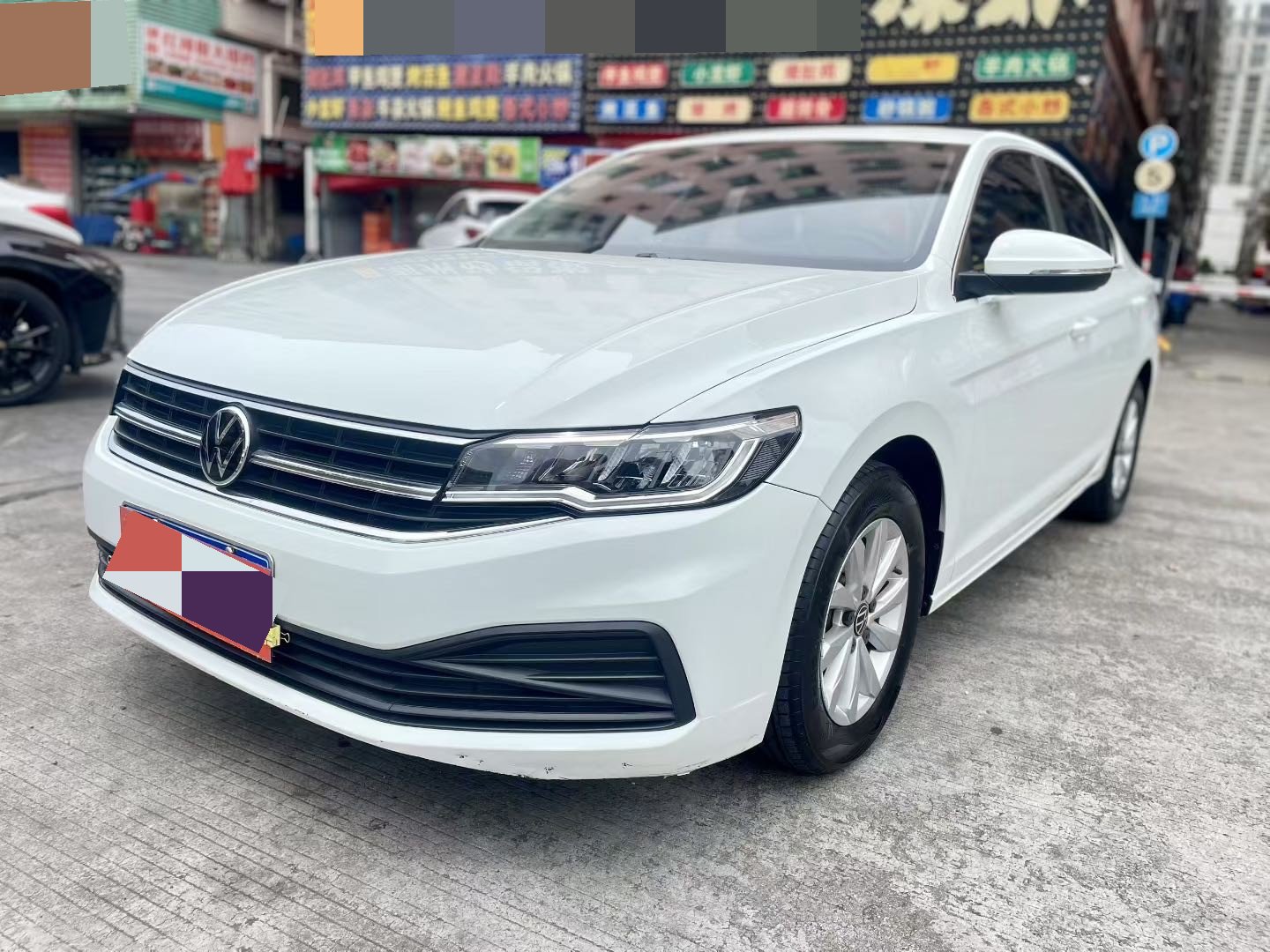 Volkswagen Bora 2021 immagine di auto 