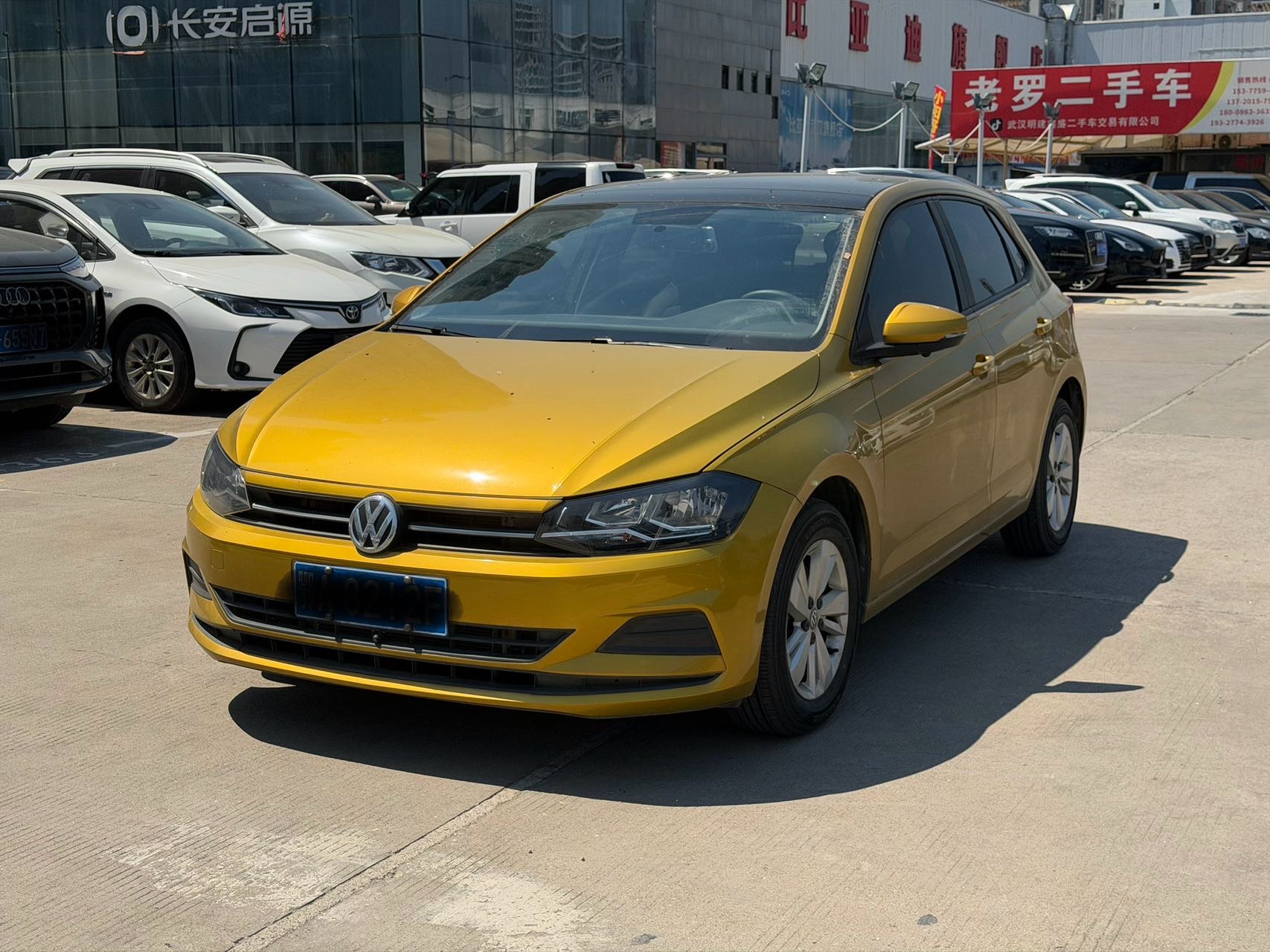 Volkswagen Polo 2020 car image 