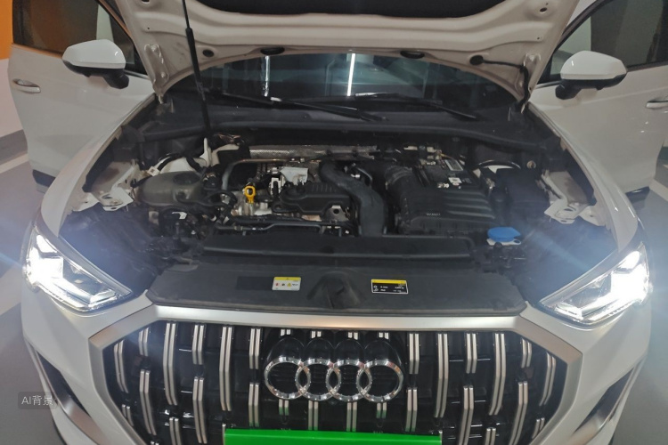 Audi Q3 2024 car image #22