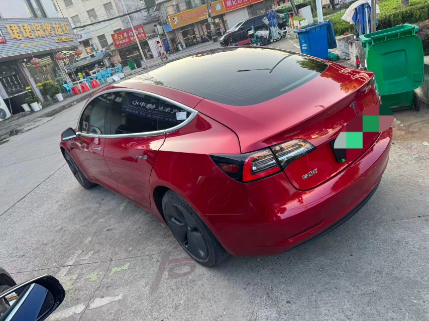Tesla Model 3 2021 car image #3