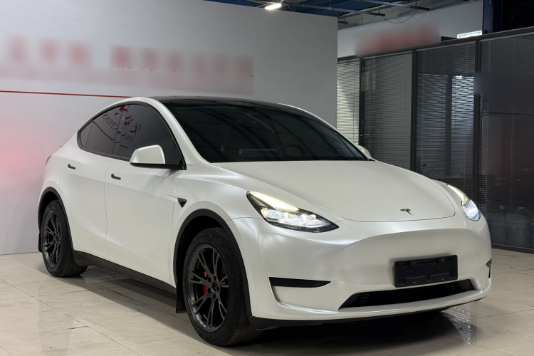Tesla Model Y 2024 #4 Tesla Model Y 2024 imagen de coche #4