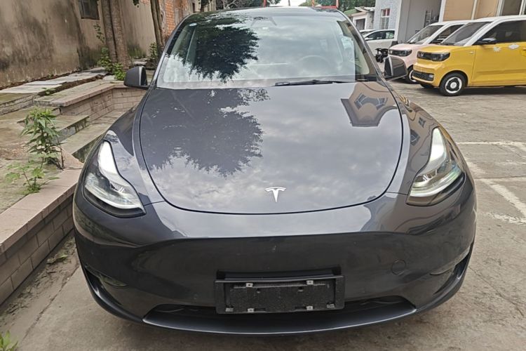 Tesla Model Y 2021 #3 Tesla Model Y 2021 car image #3