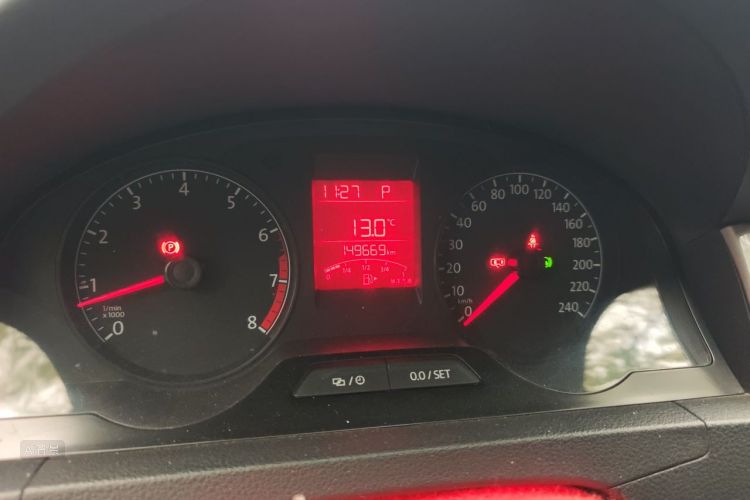 Volkswagen Santana 2016 صورة سيارة #13