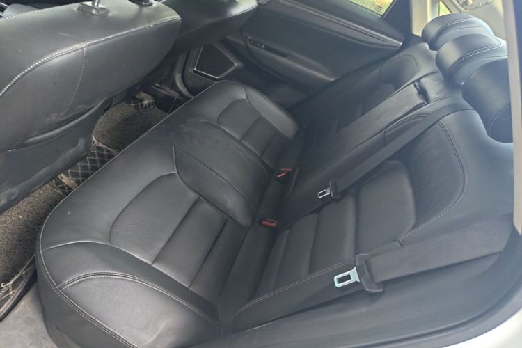 GEELY Emgrand GL 2018 car image #17