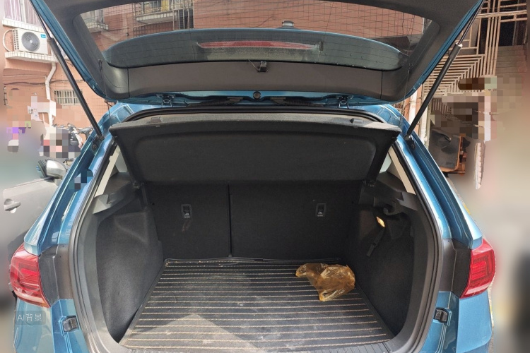 Volkswagen Tharu 2019 car image #21