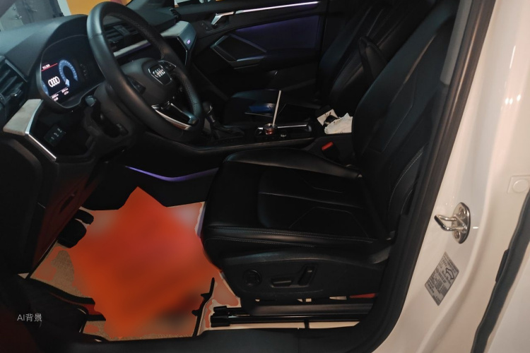 Audi Q3 2024 car image #17