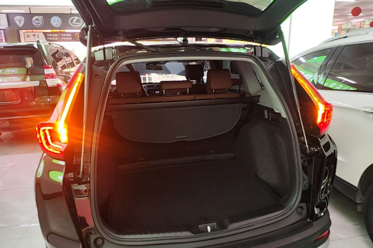 Honda CR-V 2021 immagine di auto #18