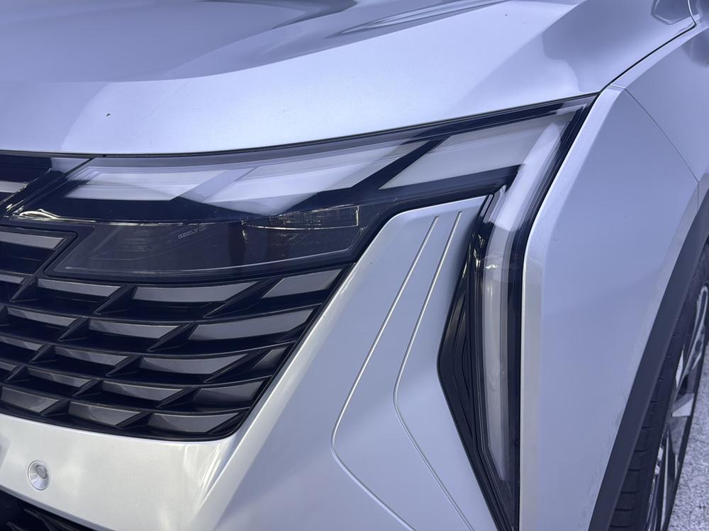 GEELY Boyue L 2023 car image #12