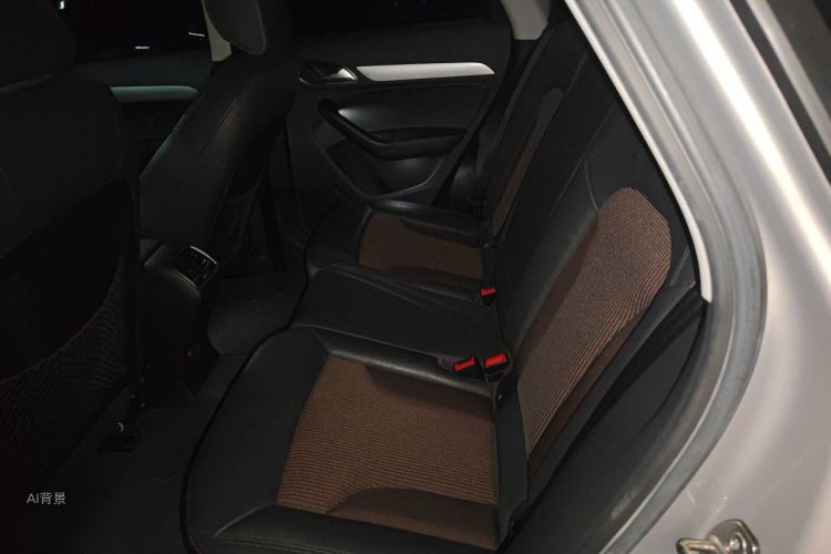 Audi Q3 2018 #19 Audi Q3 2018 car image #19