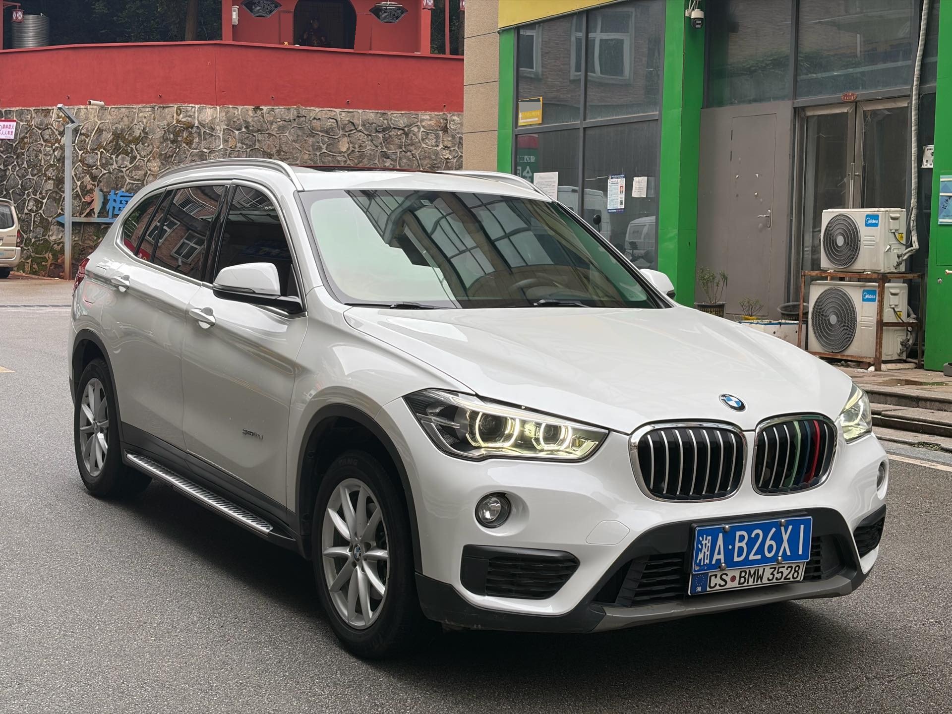 BMW X1 2017 car image #3