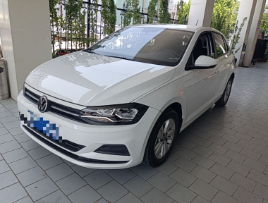 Volkswagen Polo 2023 car image 