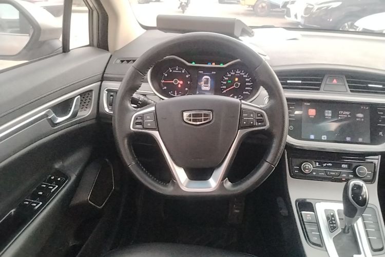 GEELY Emgrand GS 2019 car image #11