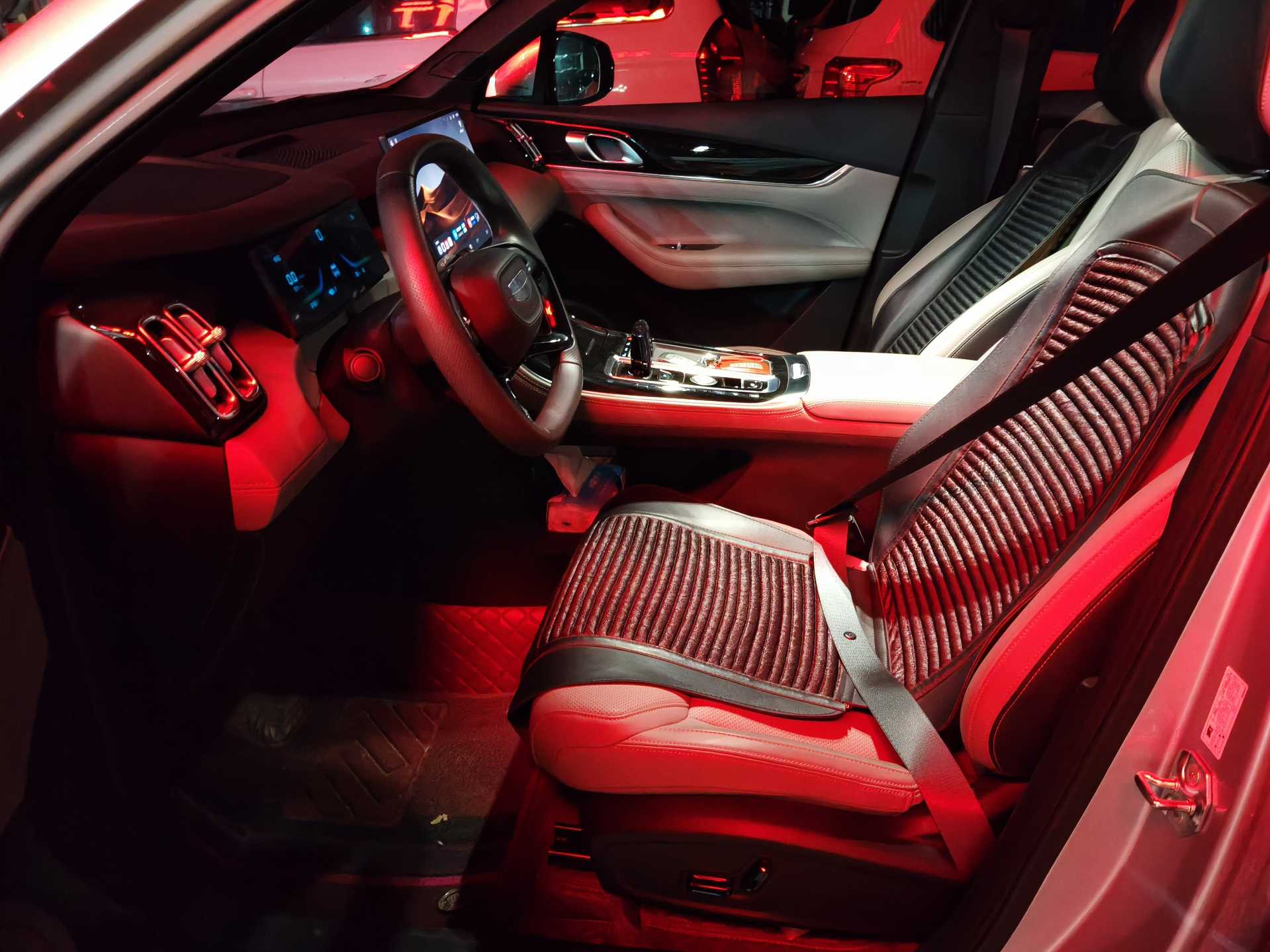 GEELY Boyue L 2026 #7 GEELY Boyue L 2026 صورة سيارة #7