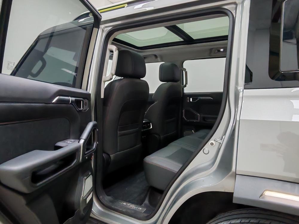 2025 #18 2025 imagem de carro #18
