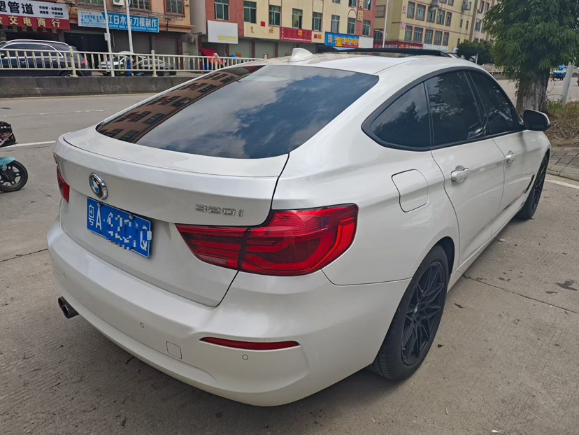 BMW 3 Series GT 2018 #7 BMW 3 Series GT 2018 car image #7