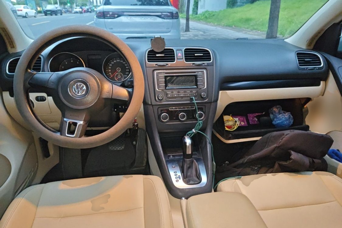 Volkswagen Golf 2012 #21 Volkswagen Golf 2012 car image #21