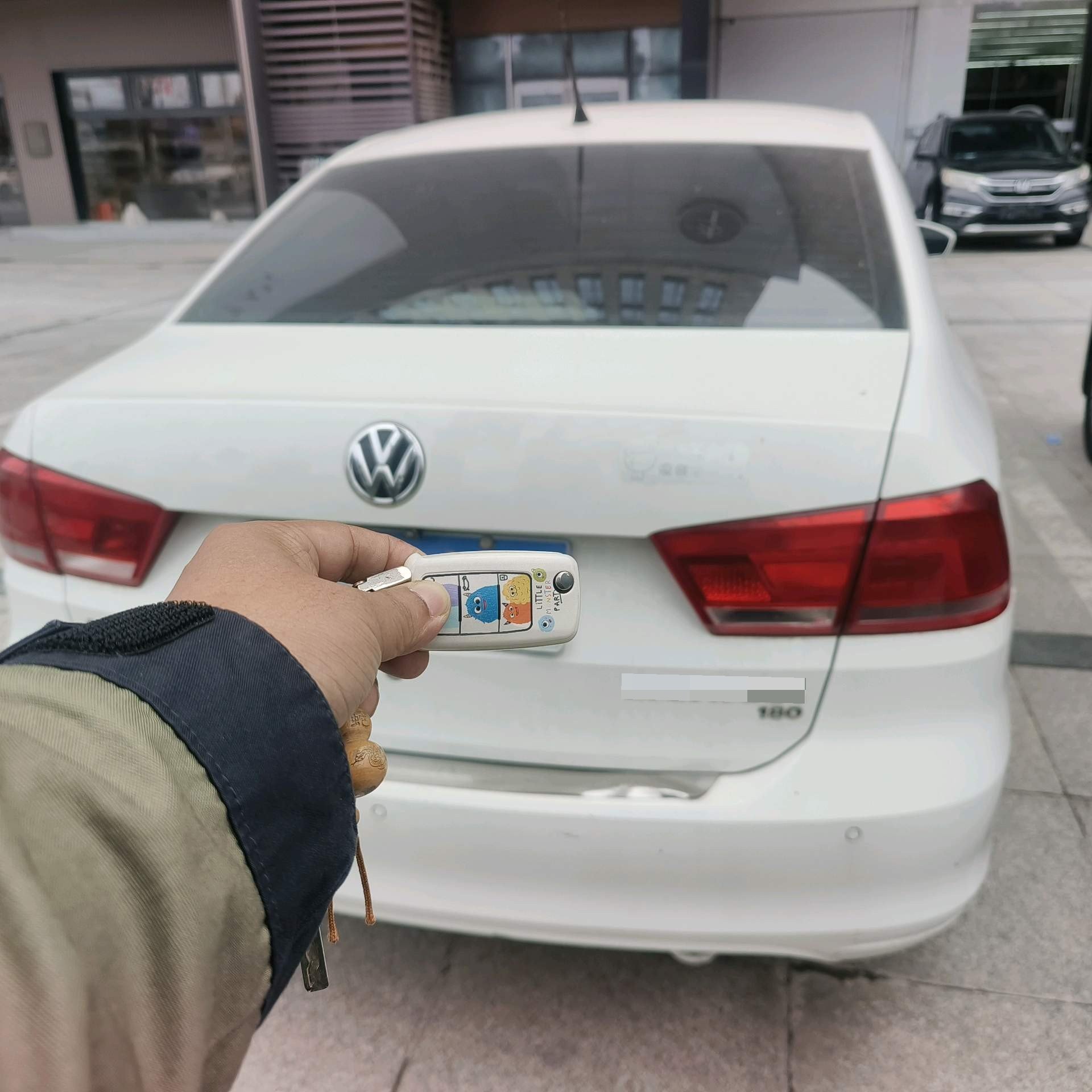 Volkswagen Santana 2016 car image #5