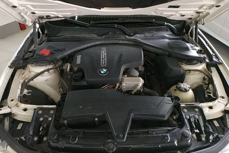 BMW 3 Series 2015 #20 BMW 3 Series 2015 car image #20
