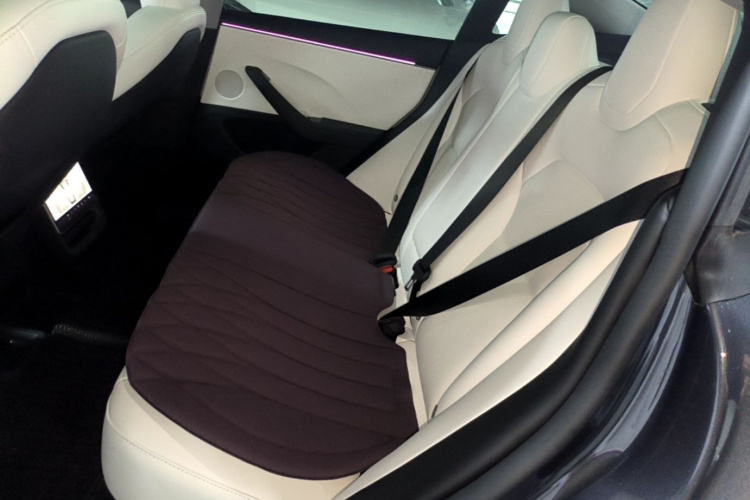Tesla Model 3 2025 #17 Tesla Model 3 2025 car image #17