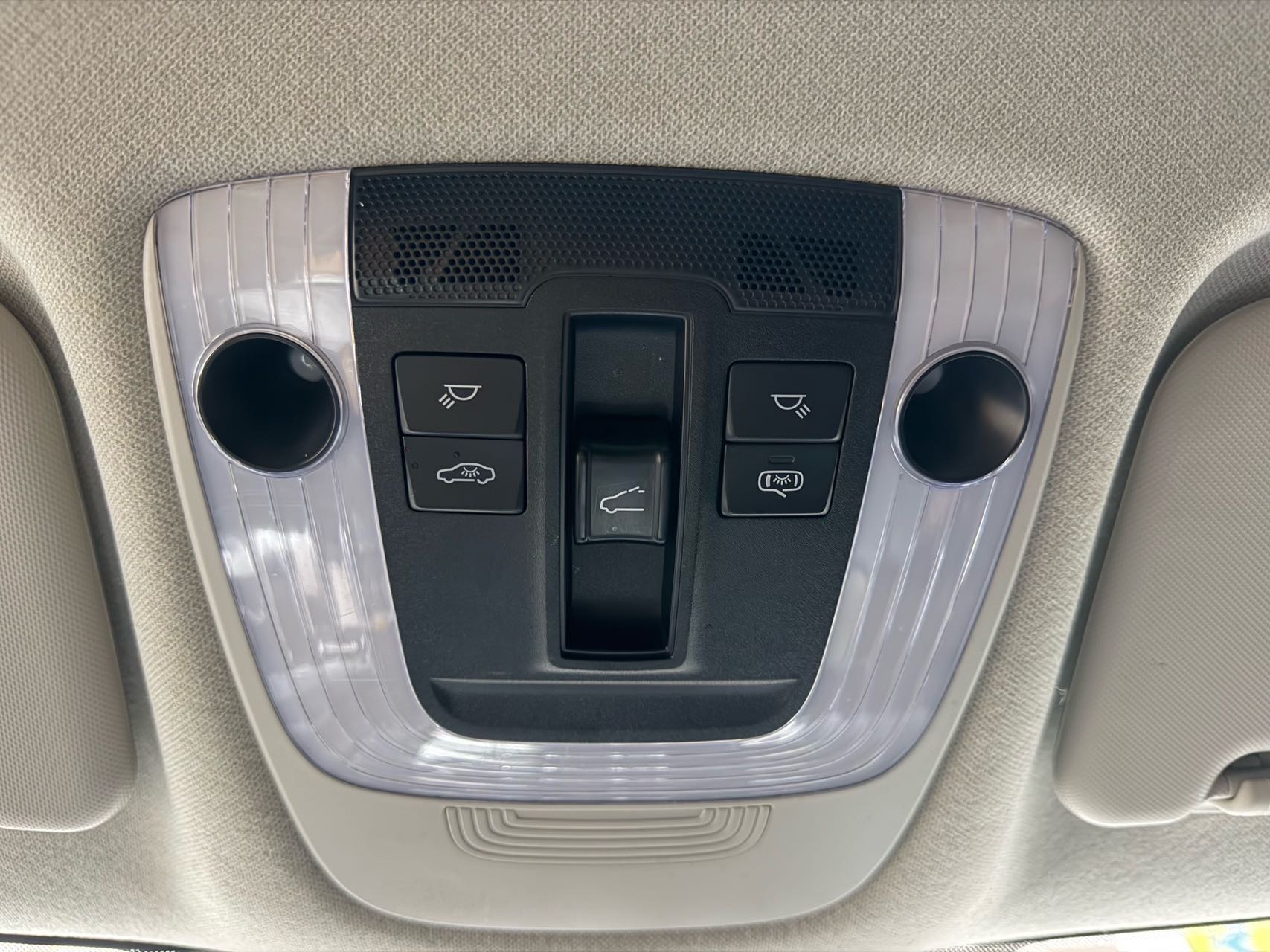 起亚 赛图斯 2023 汽车图片 #15