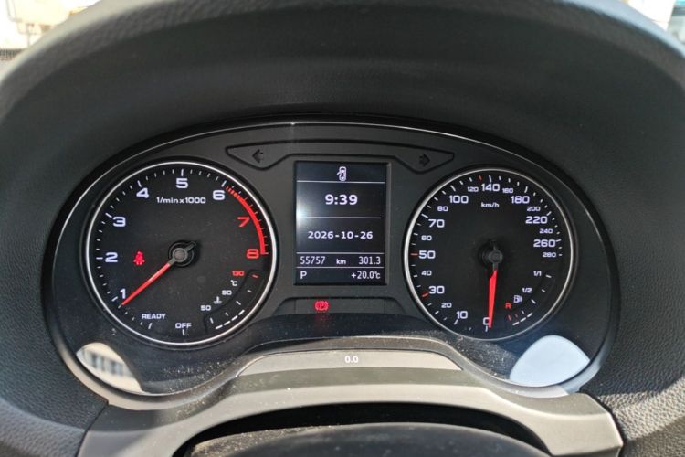 Audi A3 2016 car image #12