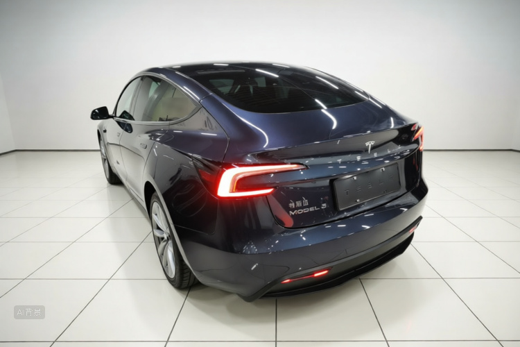 Tesla Model 3 2024 #5 Tesla Model 3 2024 immagine di auto #5