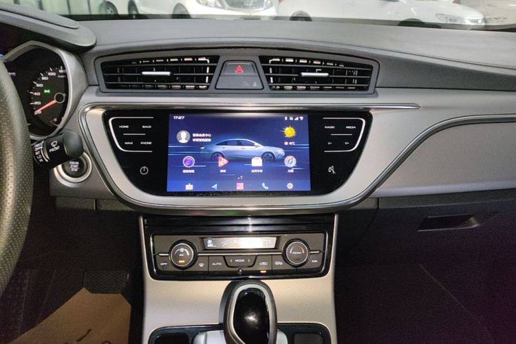 GEELY Emgrand GL 2018 #13 GEELY Emgrand GL 2018 car image #13