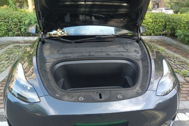 Tesla Model Y 2024 #18 Tesla Model Y 2024 car image #18