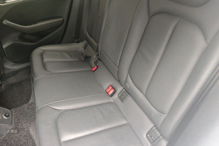 Audi A3 2020 car image #19