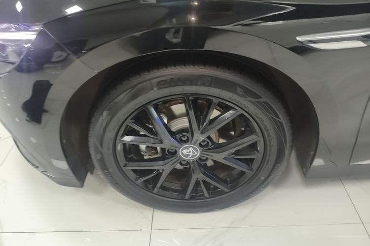 BYD Han 2025 #9 BYD Han 2025 immagine di auto #9