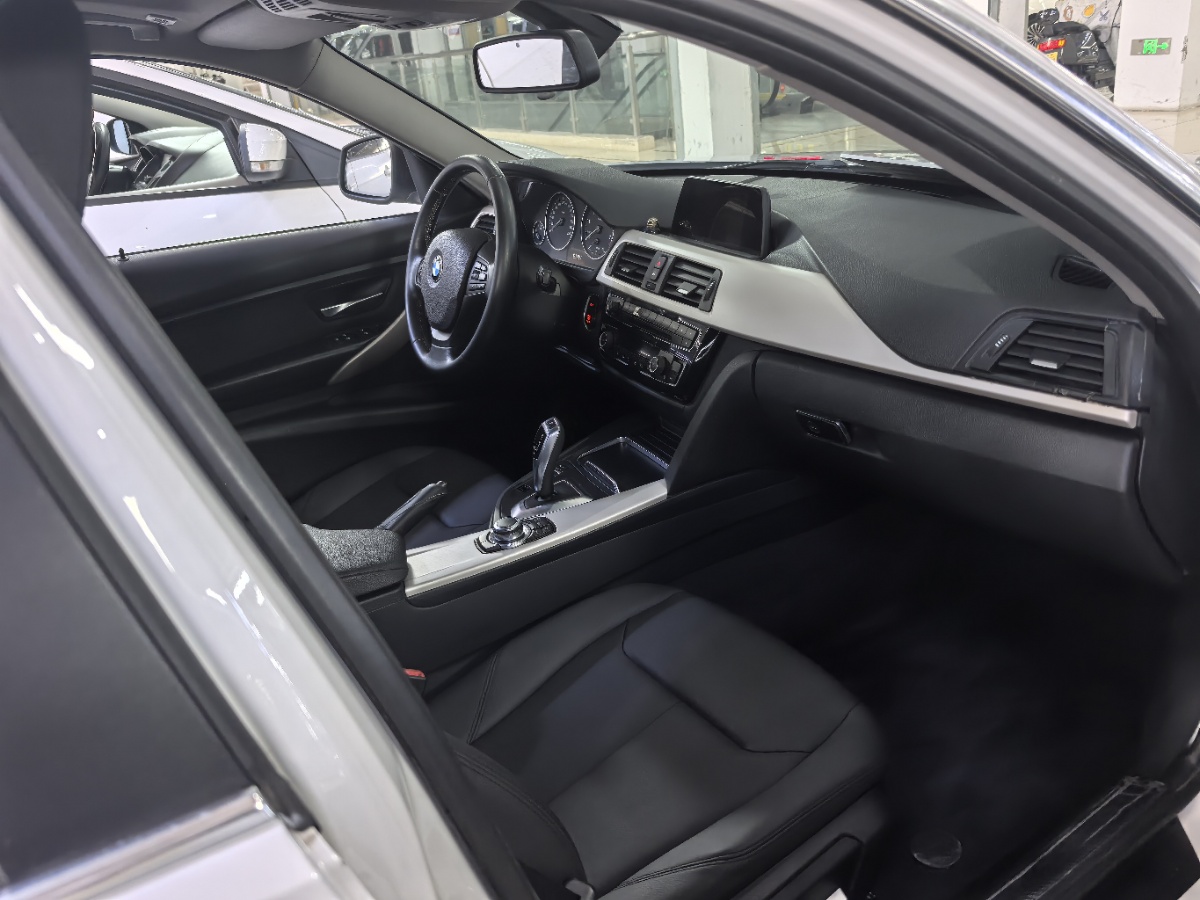 BMW 3 Series 2016 car image #5