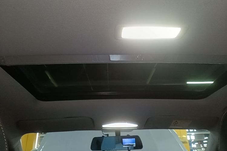 GEELY Emgrand 2024 car image #20