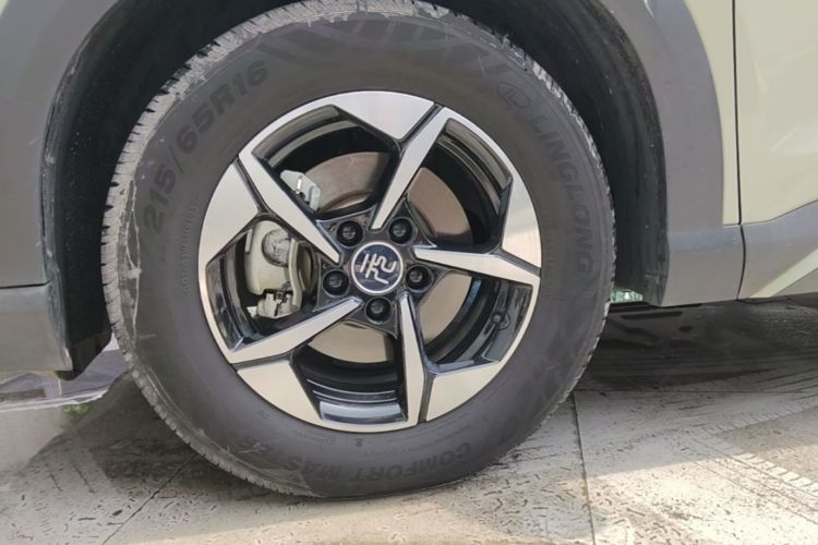 BYD YuanUP 2024 #9 BYD YuanUP 2024 car image #9