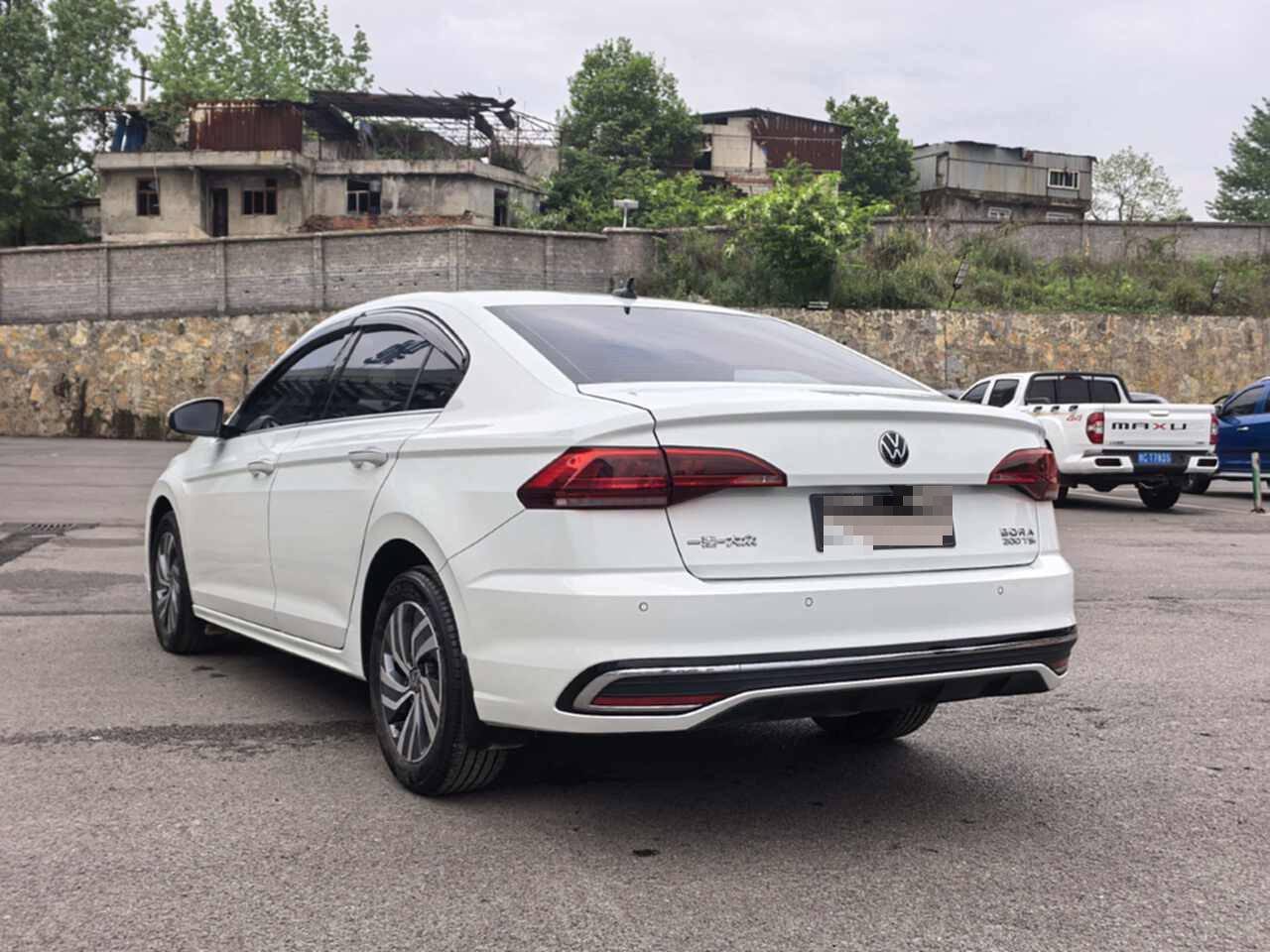 Volkswagen Bora 2023 car image #9