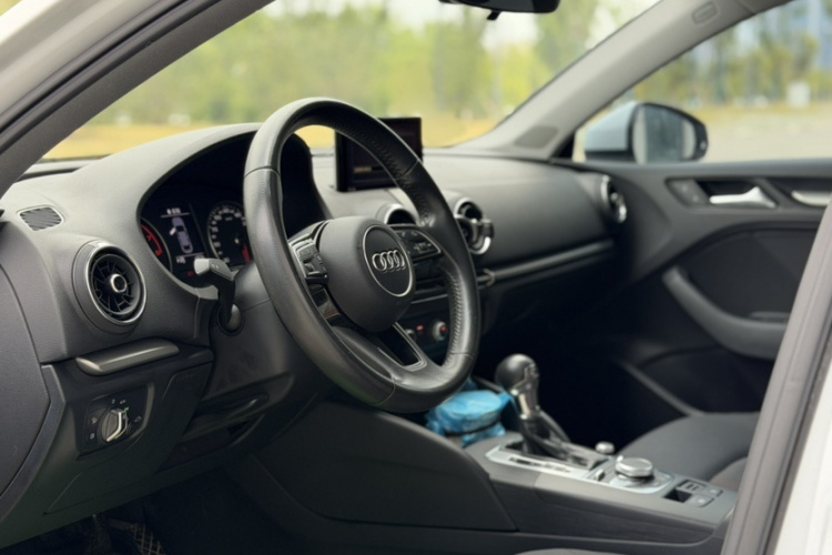 Audi A3 2019 #19 Audi A3 2019 car image #19