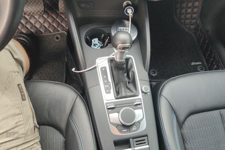 Audi A3 2017 #16 Audi A3 2017 car image #16