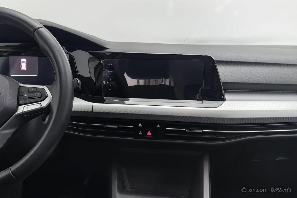 Volkswagen Golf 2021 car image #14