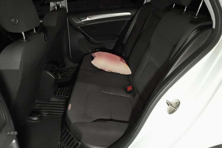 Volkswagen Golf 2016 car image #19