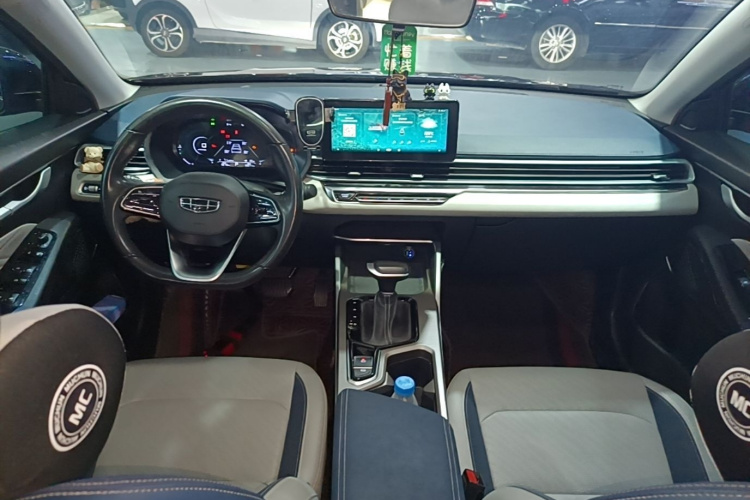 GEELY Emgrand 2022 #10 GEELY Emgrand 2022 car image #10